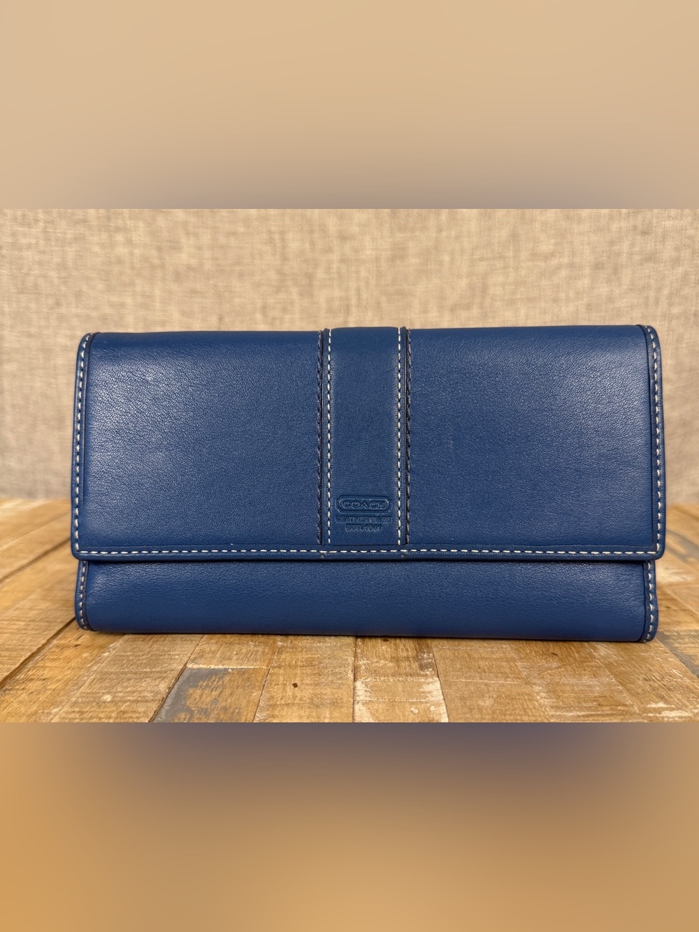 COACH Navy Blue Leather Hamilton Trifold Clutch Wallet w/ Pink Interior